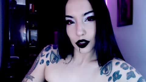 Emerald Black online show from June 11, 5:38 am