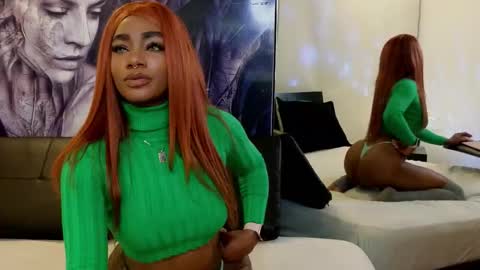 anyelii  online show from January 10, 9:26 am