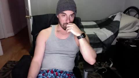 emgee88 online show from December 5, 8:50 pm