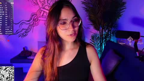 Emmily Roberts online show from April 12, 1:53 am