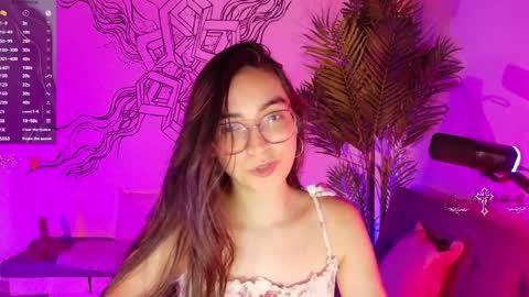 Emmily Roberts online show from March 29, 11:50 pm