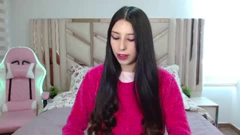 Emilee online show from July 22, 1:13 pm