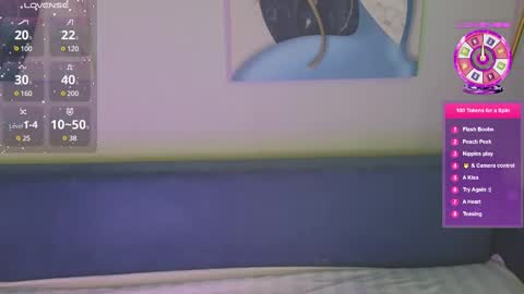 Snapshot of emili_blanc chatting on March 3, 2:36 am Emili online show from March 3, 2:36 am