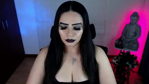 POWERFULL GODDESS EMILI online show from May 31, 12:42 am