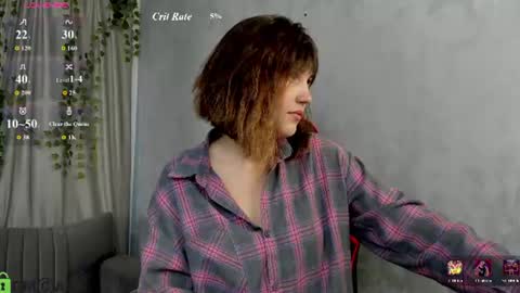 Emilia online show from July 14, 1:20 am