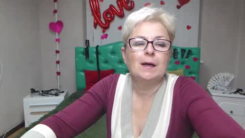 EmiliaGree online show from September 15, 6:42 pm