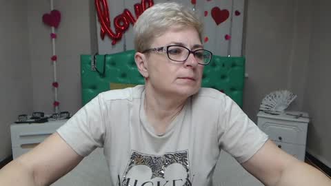 EmiliaGree online show from April 2, 5:31 pm