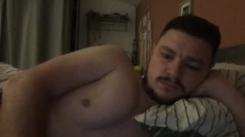 emiliano1256 online show from April 20, 4:26 am