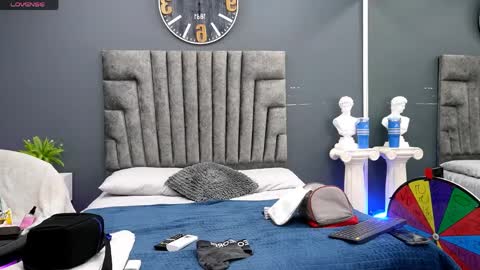 Emilio online show from April 17, 11:01 am