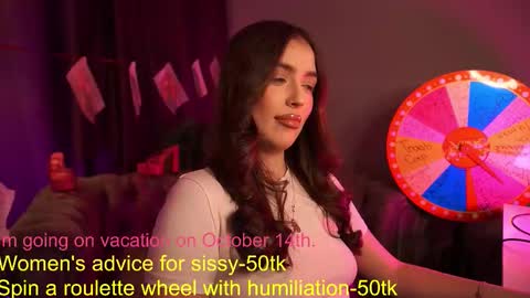 Snapshot of emiliyaroude chatting on October 11, 4:21 pm  Emiliya  online show from October 11, 4:21 pm