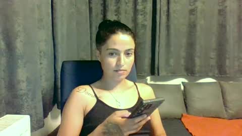 Emilly and Daniel online show from June 17, 8:25 pm