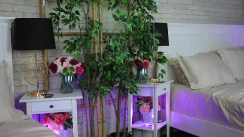 EMMA online show from March 19, 8:47 pm