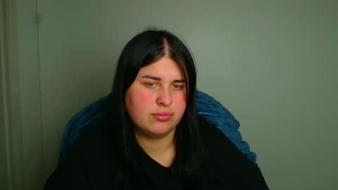 Emily online show from April 24, 12:29 pm