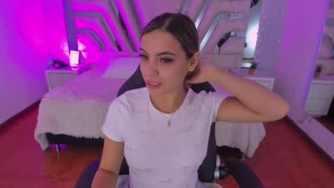 Emily online show from September 16, 11:12 am