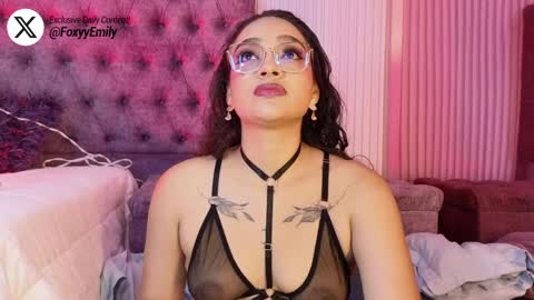 Emily online show from April 7, 7:05 pm