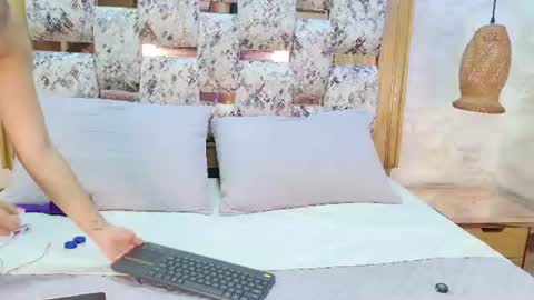 emily_greco online show from July 8, 11:35 am