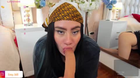 EMILY   Monday 5-2 am From Tuesday to Friday5-1 am Colombia time online show from February 21, 12:16 am