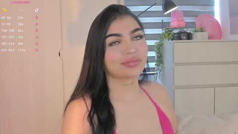 EmilyKenner  Independent model  online show from October 19, 12:43 pm