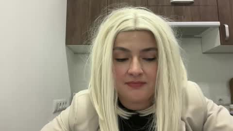 emily_morning_dew online show from March 23, 12:21 pm