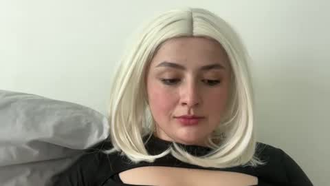 emily_morning_dew online show from March 21, 9:14 am