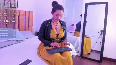 Emilly online show from July 22, 9:28 pm