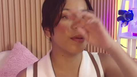 Emily online show from February 3, 11:36 am