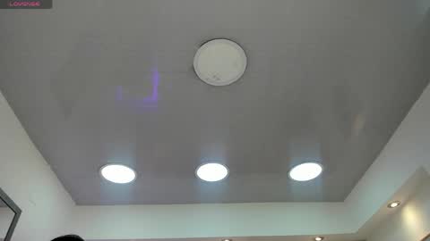 EMILY  online show from March 31, 5:19 am