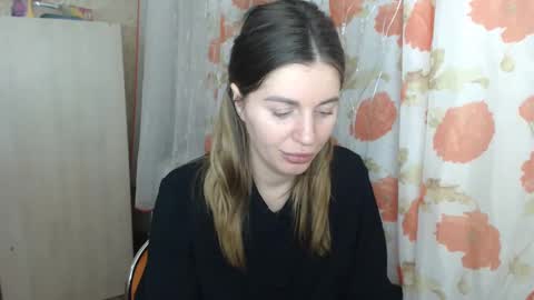 Snapshot of emilyfork chatting on February 21, 8:49 pm emilyfork online show from February 21, 8:49 pm