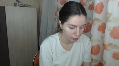 Snapshot of emilyfork chatting on February 23, 5:18 pm emilyfork online show from February 23, 5:18 pm