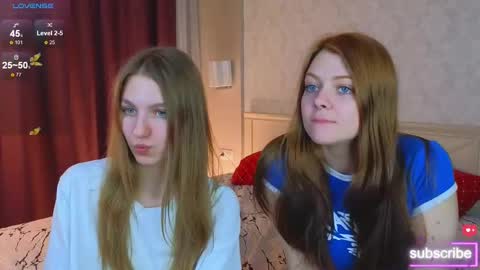 Snapshot of emilyhewell chatting on March 10, 12:06 pm Emi online show from March 10, 12:06 pm