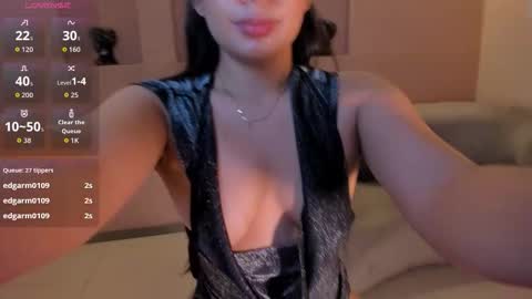 Emily online show from October 25, 6:24 am