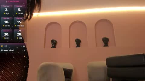 Emily online show from October 24, 6:14 am