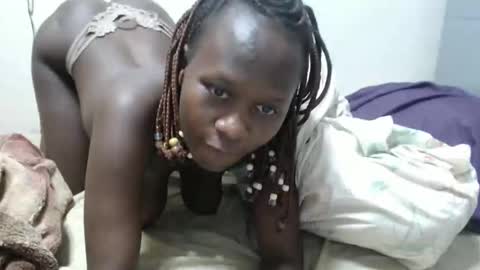 Emilly online show from April 13, 12:04 am