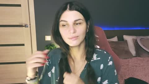 Emily online show from February 5, 1:26 am