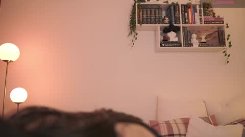 IG thickemmsss online show from January 26, 9:40 pm