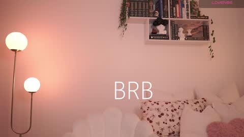 IG thickemmsss online show from February 18, 8:14 pm