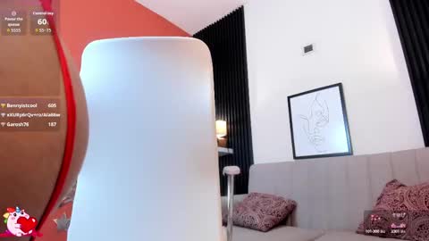 Snapshot of emilyy_kim chatting on October 9, 10:26 pm emilyy_kim online show from October 9, 10:26 pm
