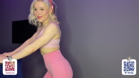 Snapshot of eminent_eva chatting on February 5, 6:59 pm Eminent Eva online show from February 5, 6:59 pm