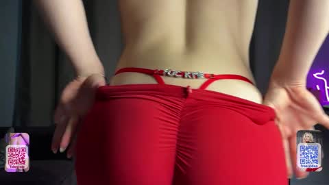 Snapshot of eminent_eva chatting on September 11, 12:50 pm Eminent Eva online show from September 11, 12:50 pm