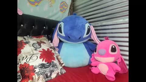 L i a    time online 7am - 1pm Gtm-5  online show from November 17, 8:22 pm