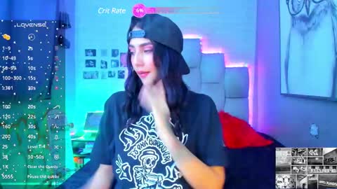 Snapshot of emma__15 chatting on December 5, 11:45 pm emma  online show from December 5, 11:45 pm