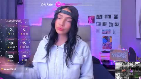 Snapshot of emma__15 chatting on February 6, 5:03 am emma  online show from February 6, 5:03 am