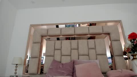 Emma Castillo online show from December 29, 7:22 pm