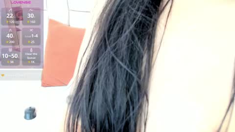 Emma Castillo online show from January 29, 3:26 pm