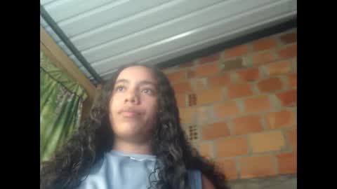 emma cloee online show from December 21, 2:52 am