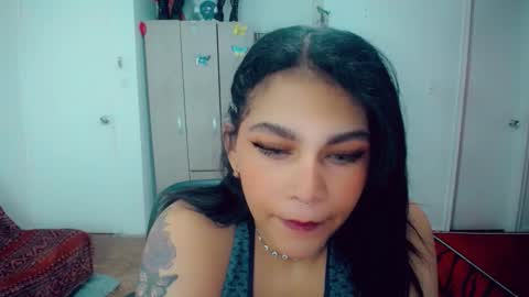 emma online show from September 12, 9:39 pm