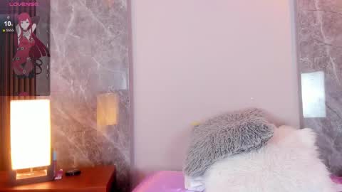 Emma online show from November 6, 4:04 am