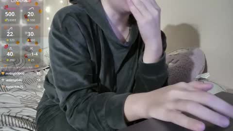 emma_just online show from November 28, 7:21 pm