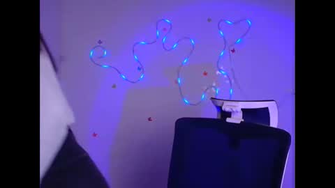 Emma online show from March 3, 6:35 pm