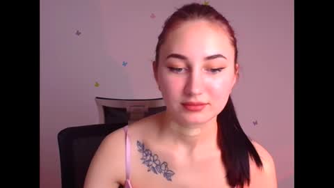 Emma online show from February 23, 10:09 pm